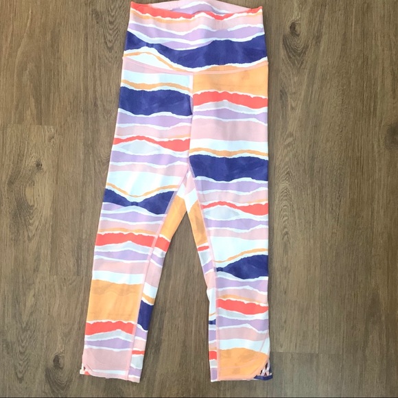 lululemon athletica Pants - LULULEMON crop leggings lululemon athletica Pants - LULULEMON crop leggings